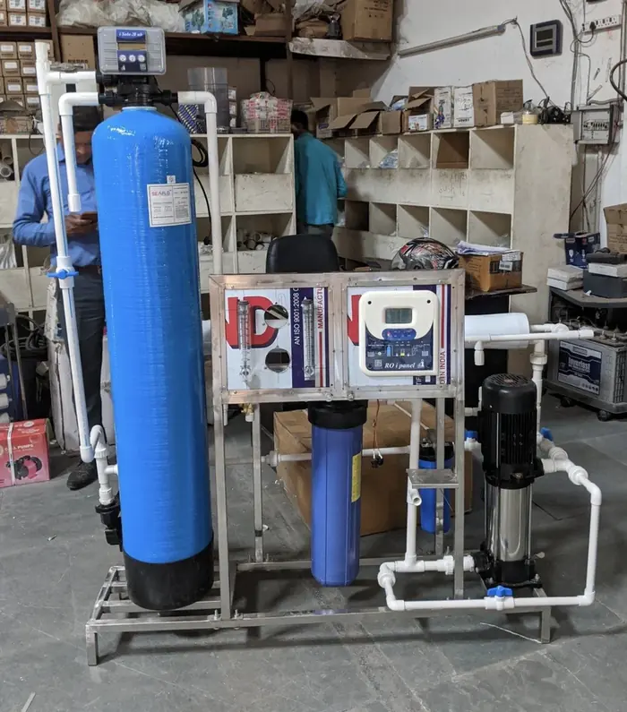 250 LPH commercial RO plant with 1 membrane, Jalsudha Enterprises